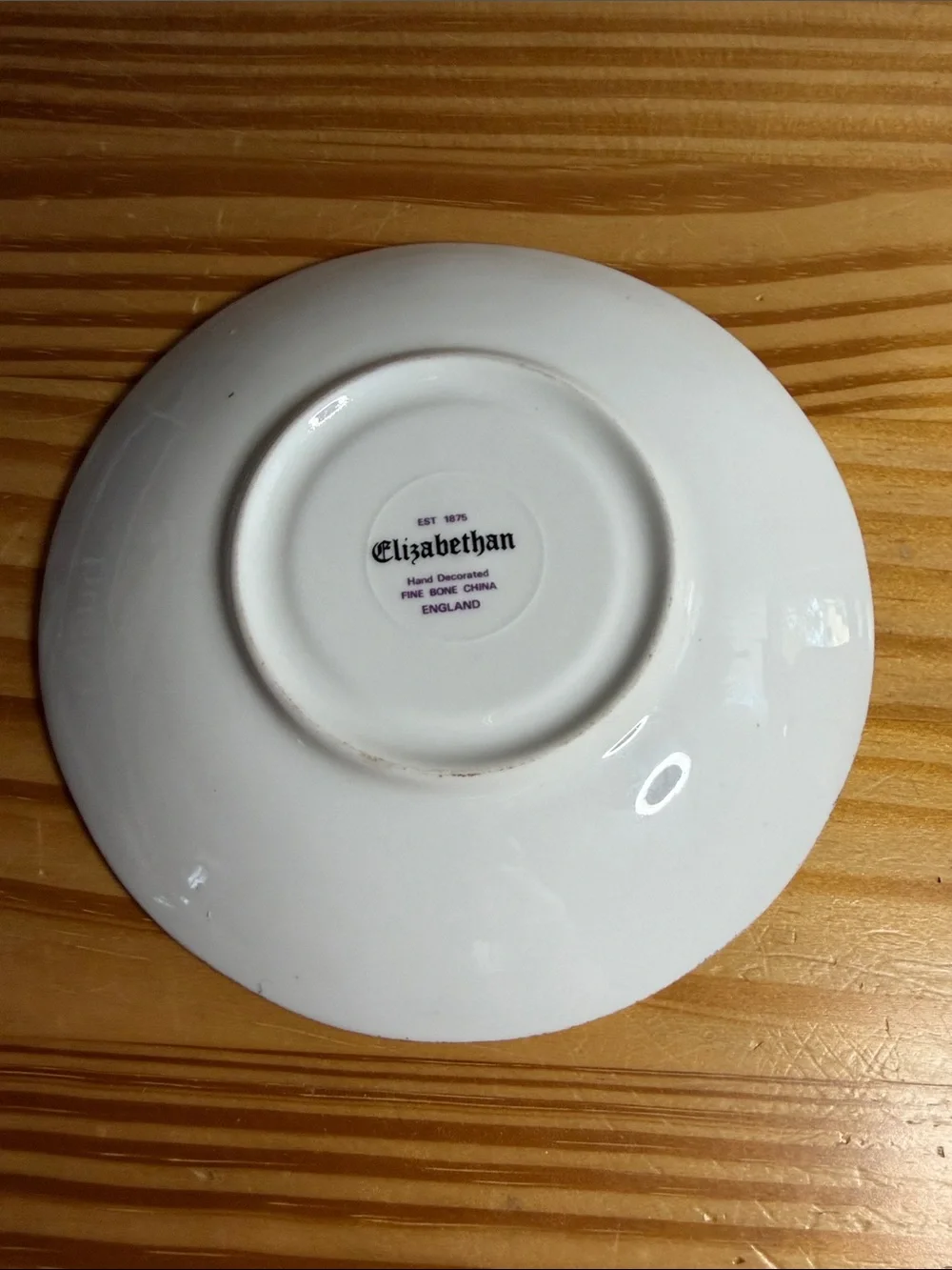 Vintage Elizabethan Fine Bone China Teacup & Saucer Jacobean Pattern